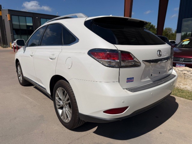 Lexus RX 350 Vehicle Full-screen Gallery Image 03