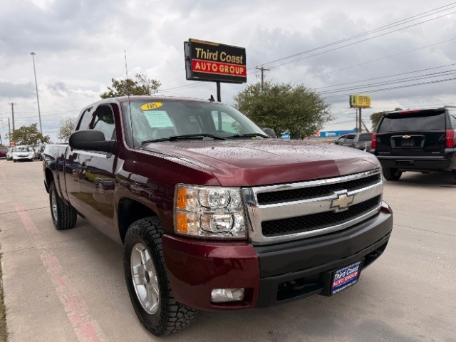 Chevrolet Silverado 1500 Vehicle Full-screen Gallery Image 02