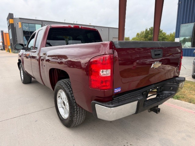 Chevrolet Silverado 1500 Vehicle Full-screen Gallery Image 03