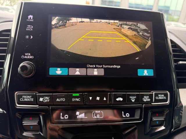 Honda Odyssey Vehicle Full-screen Gallery Image 13