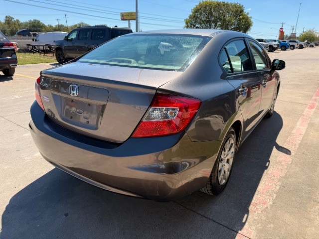 Honda Civic Sedan Vehicle Full-screen Gallery Image 04