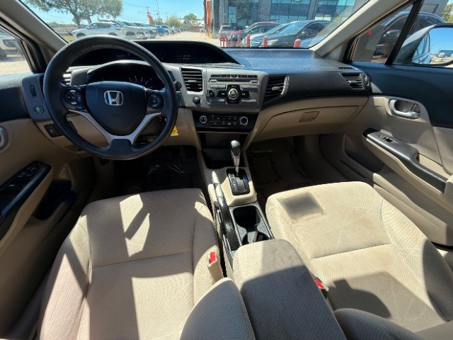 Honda Civic Sedan Vehicle Full-screen Gallery Image 09