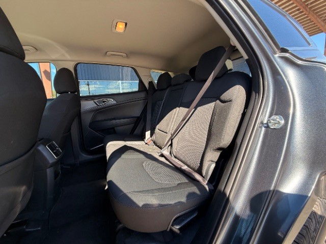 Kia Sportage Vehicle Full-screen Gallery Image 09