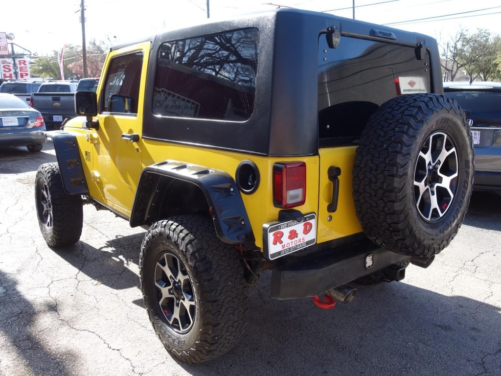 Jeep Wrangler Vehicle Full-screen Gallery Image 05