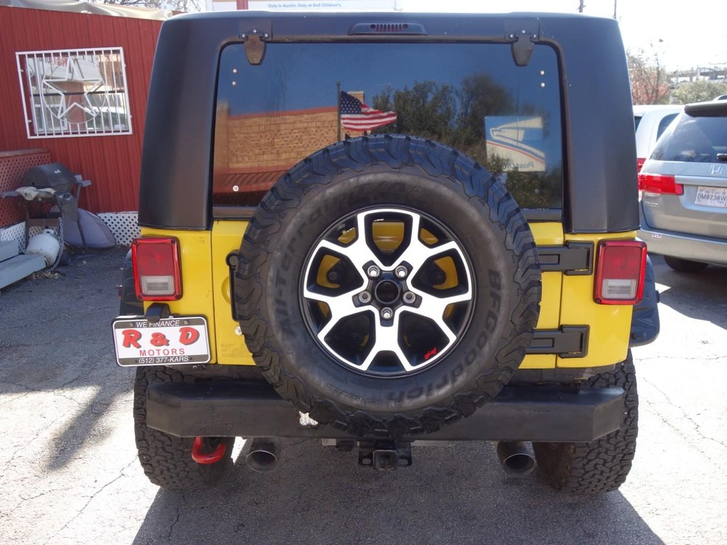 Jeep Wrangler Vehicle Full-screen Gallery Image 06