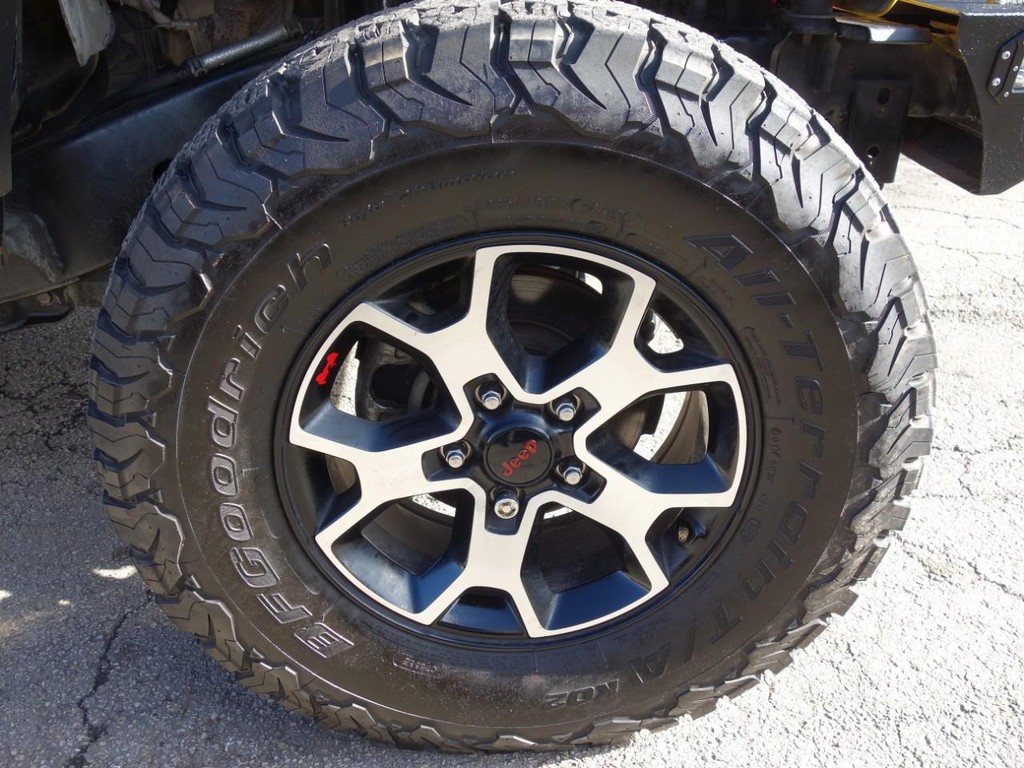 Jeep Wrangler Vehicle Full-screen Gallery Image 08