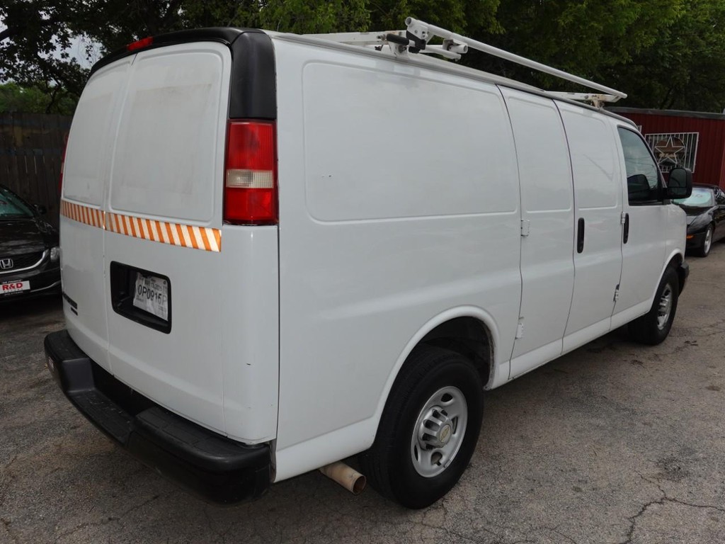 2014 Chevrolet Express Cargo Van 2500 photo 8