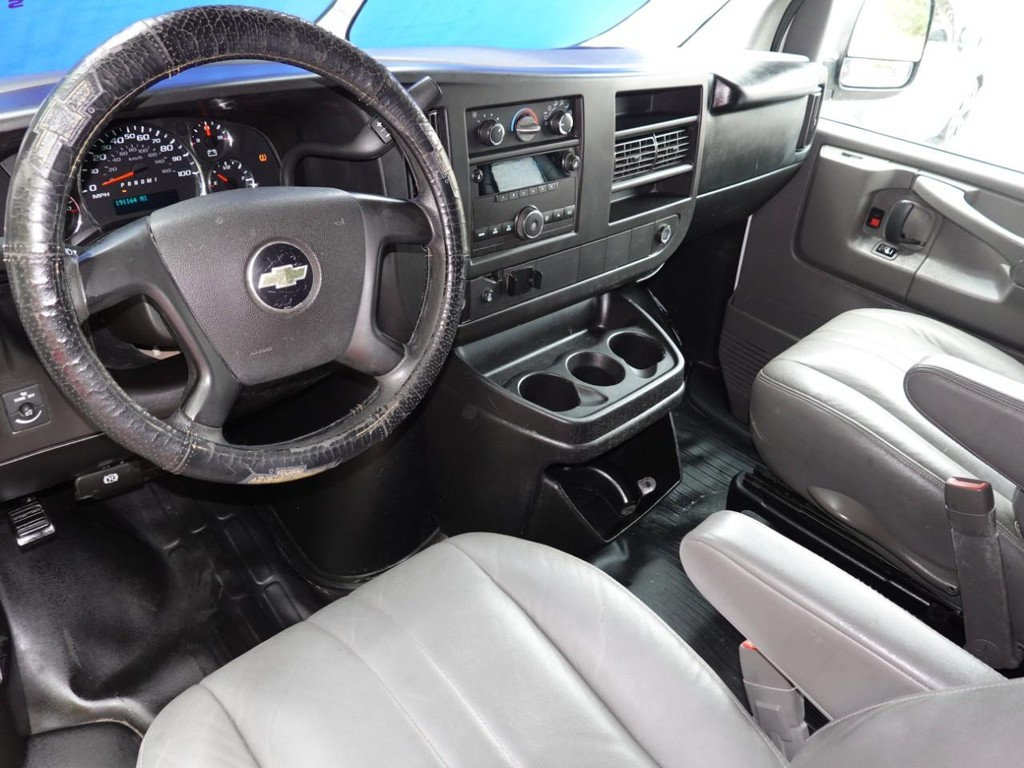 2014 Chevrolet Express Cargo Van 2500 photo 19