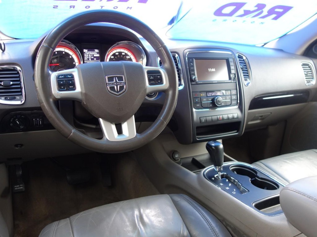 Dodge Durango Vehicle Full-screen Gallery Image 13