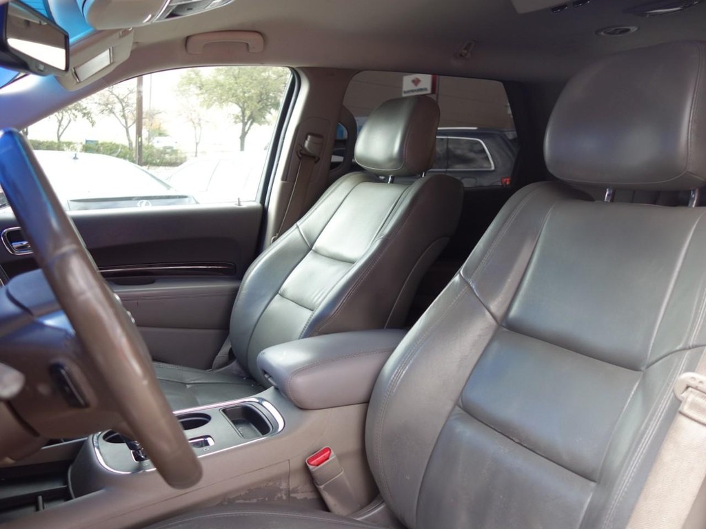 Dodge Durango Vehicle Full-screen Gallery Image 14