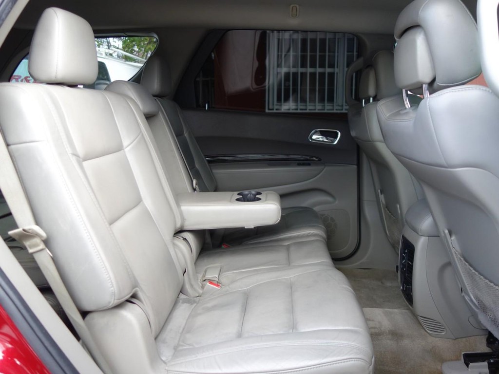 Dodge Durango Vehicle Full-screen Gallery Image 22