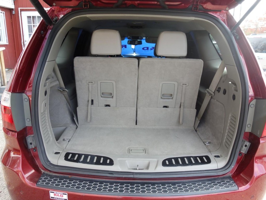 Dodge Durango Vehicle Full-screen Gallery Image 24