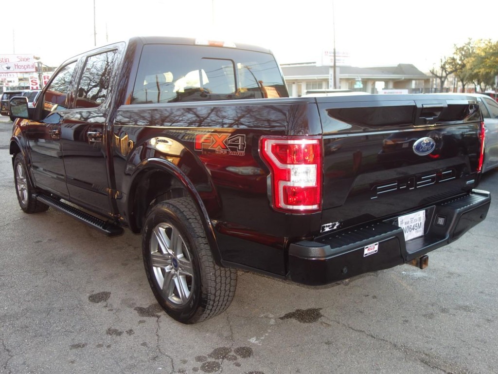2018 Ford F-150 4WD XLT SuperCrew photo