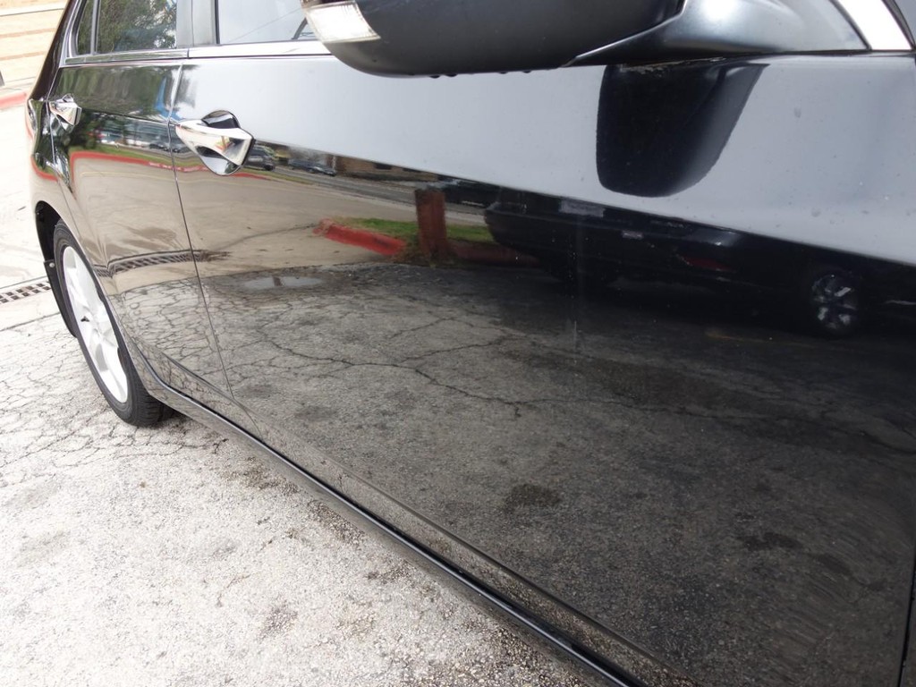 Acura TSX Vehicle Full-screen Gallery Image 10