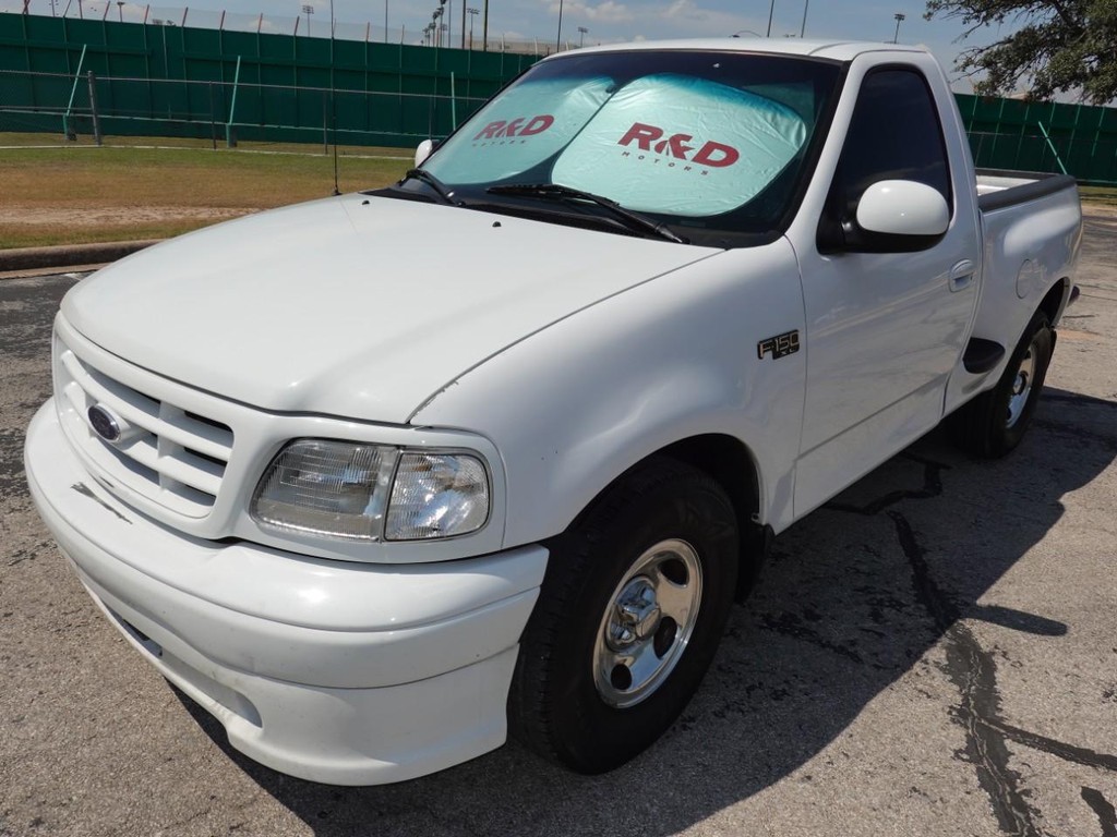 2002 Ford F-150 XL photo 3