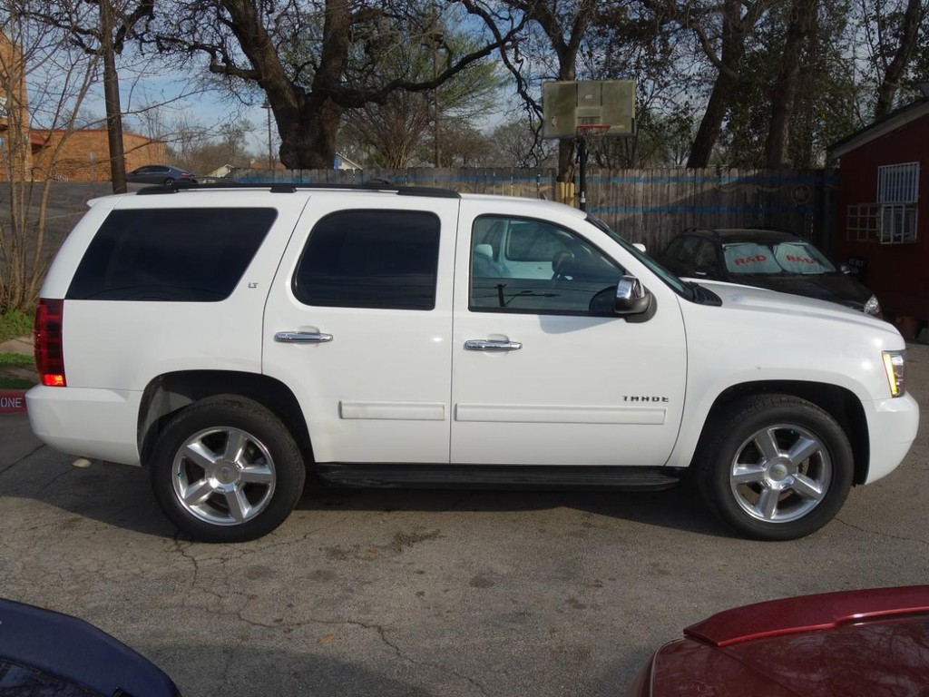 2013 Chevrolet Tahoe LT photo 8