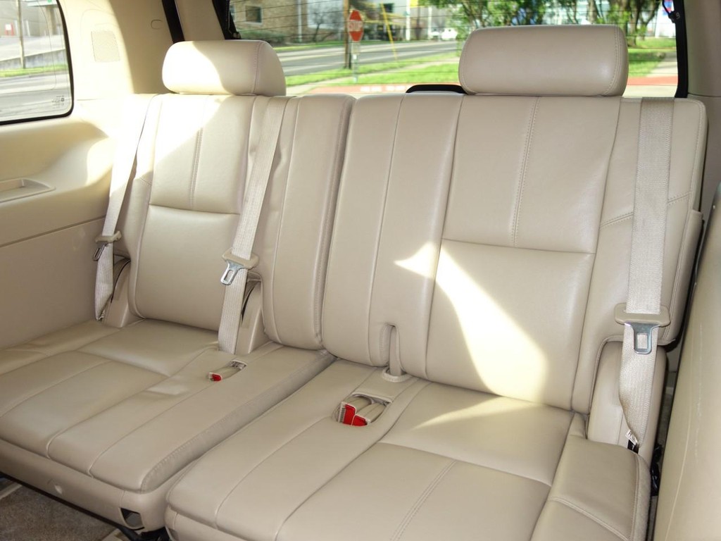 2013 Chevrolet Tahoe LT photo 20