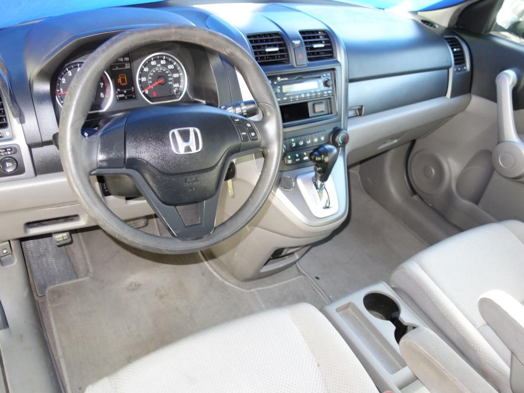 Honda CR-V Vehicle Full-screen Gallery Image 15