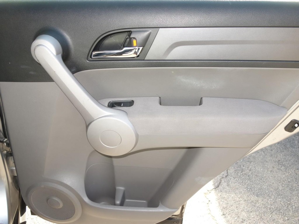 Honda CR-V Vehicle Full-screen Gallery Image 23