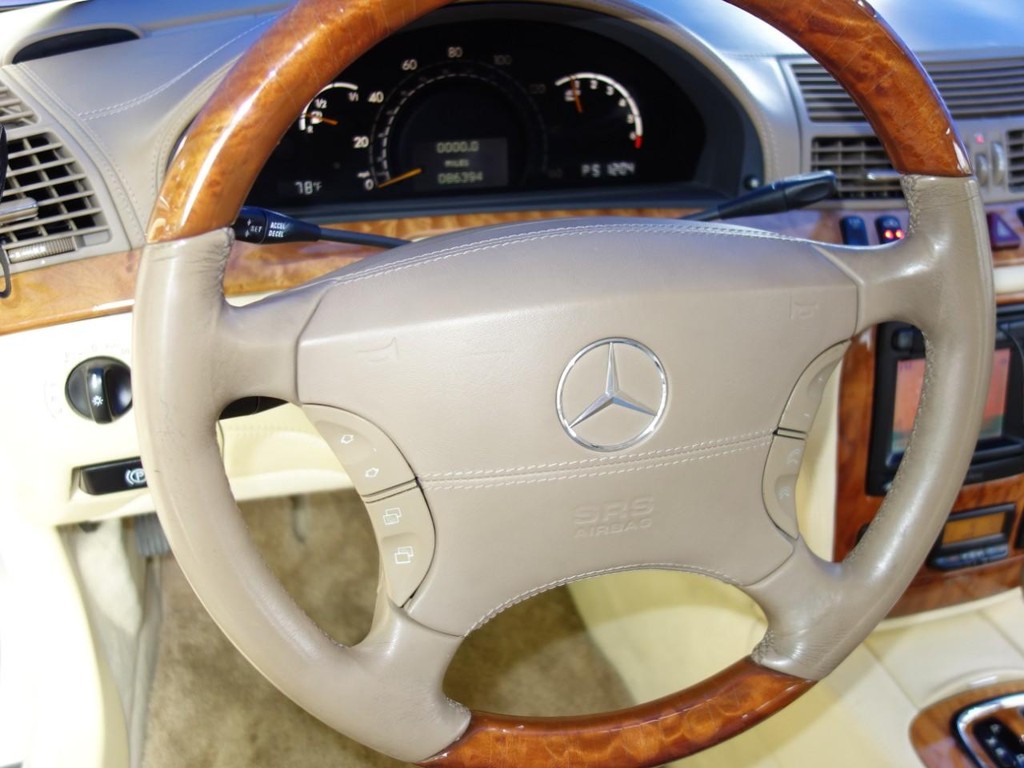 2001 Mercedes Benz S 600 photo 12