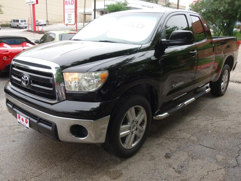 2011 Toyota Tundra SR5 photo 3