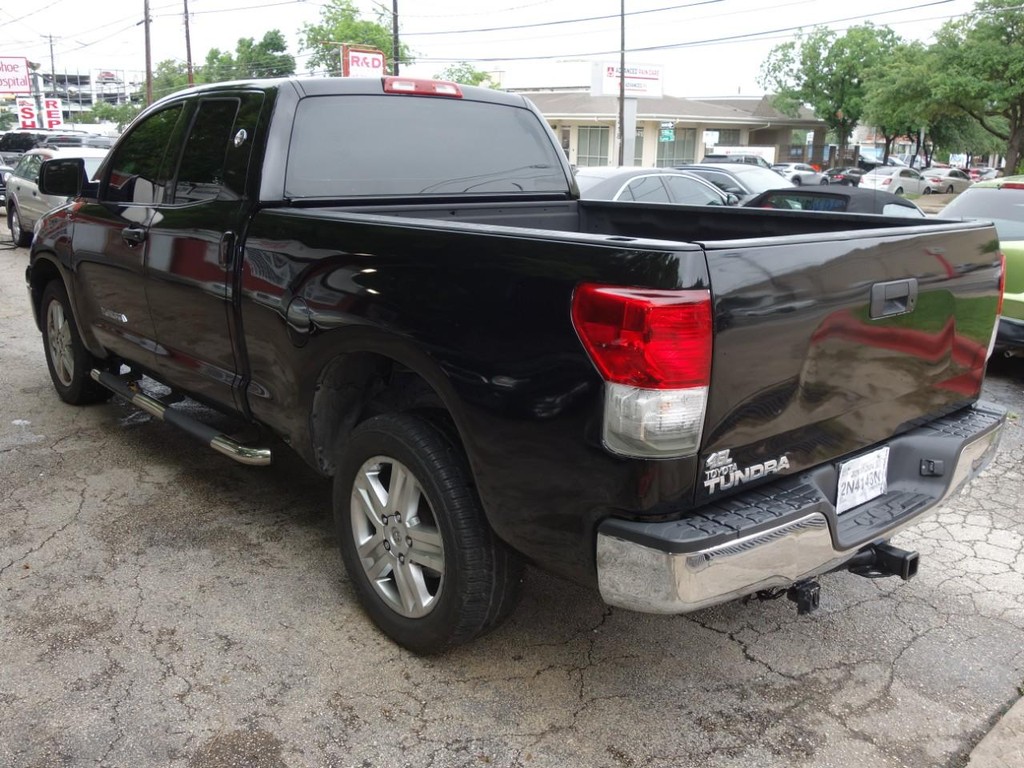 2011 Toyota Tundra SR5 photo 5