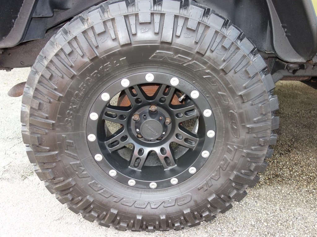 Jeep Wrangler Vehicle Full-screen Gallery Image 10