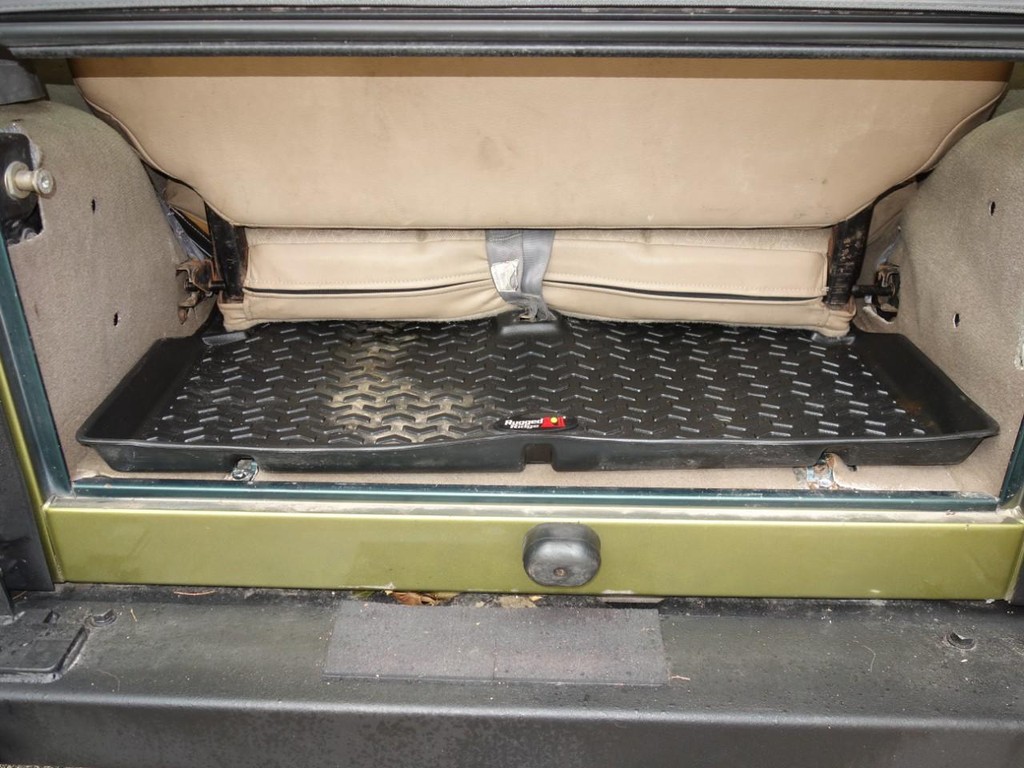 Jeep Wrangler Vehicle Full-screen Gallery Image 22