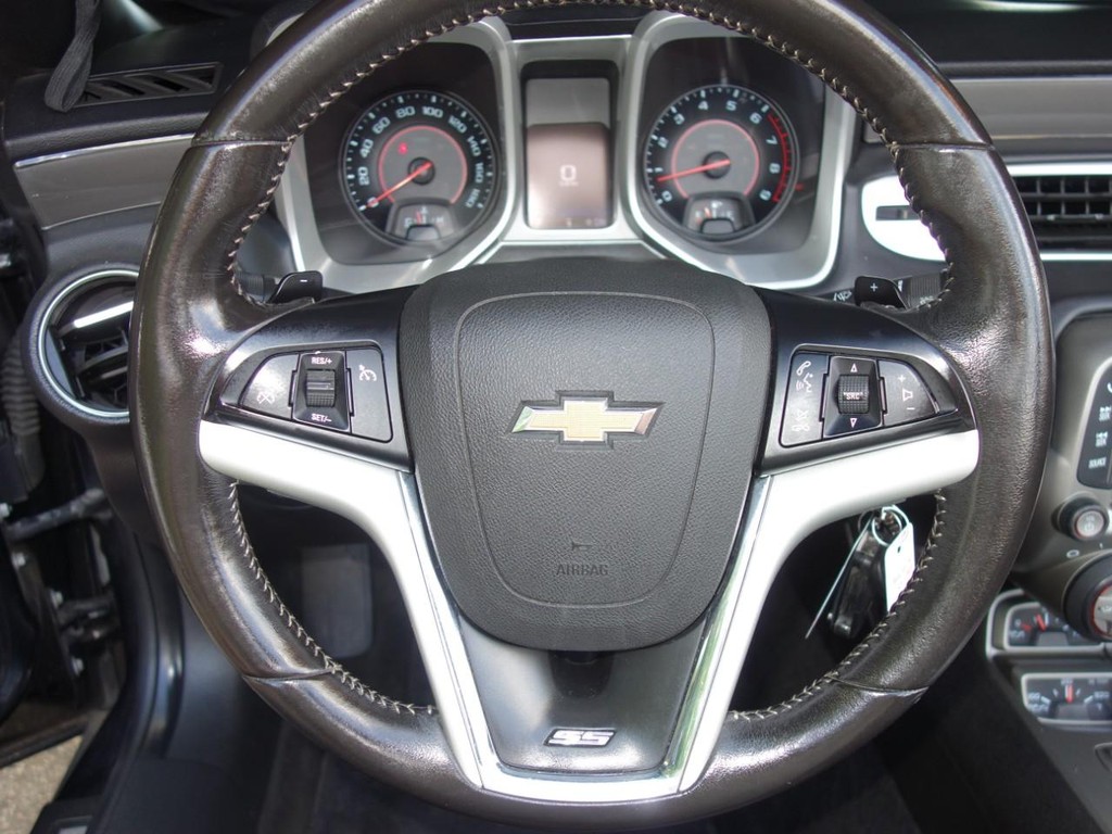 Chevrolet Camaro Vehicle Full-screen Gallery Image 13