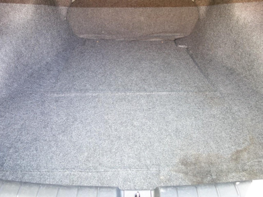 Honda Accord Sedan Vehicle Full-screen Gallery Image 24