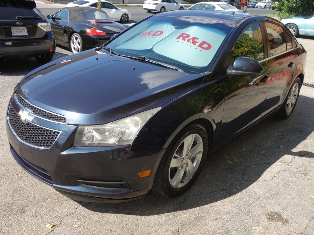 2014 Chevrolet Cruze Diesel photo 3