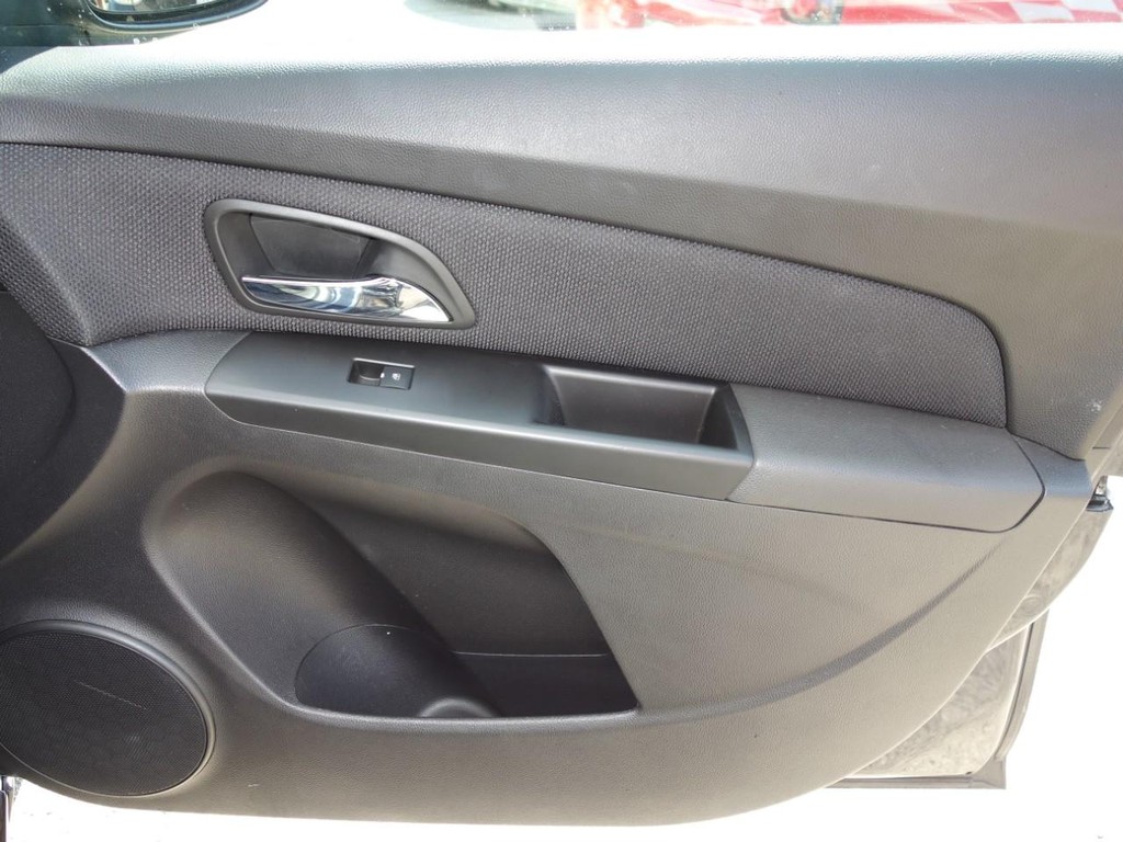 2014 Chevrolet Cruze Diesel photo 21