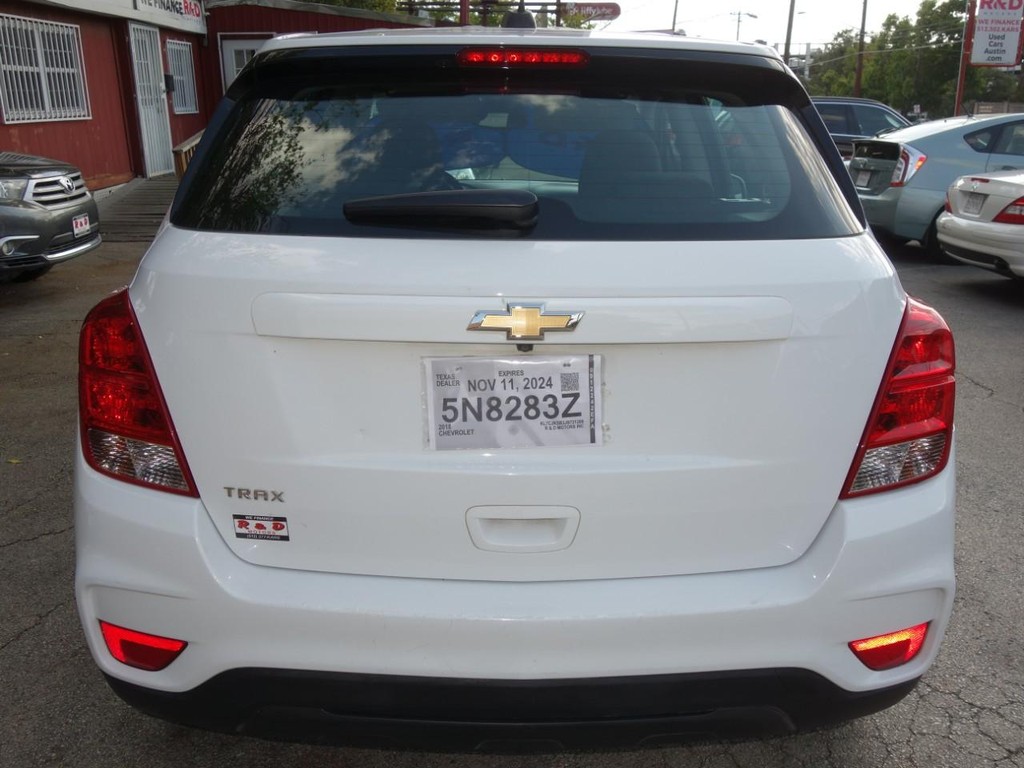 2018 Chevrolet Trax LS photo 6
