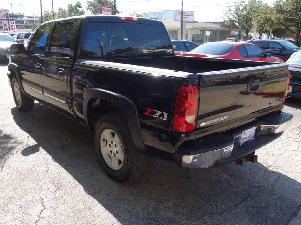 Chevrolet Silverado 1500 Vehicle Full-screen Gallery Image 05