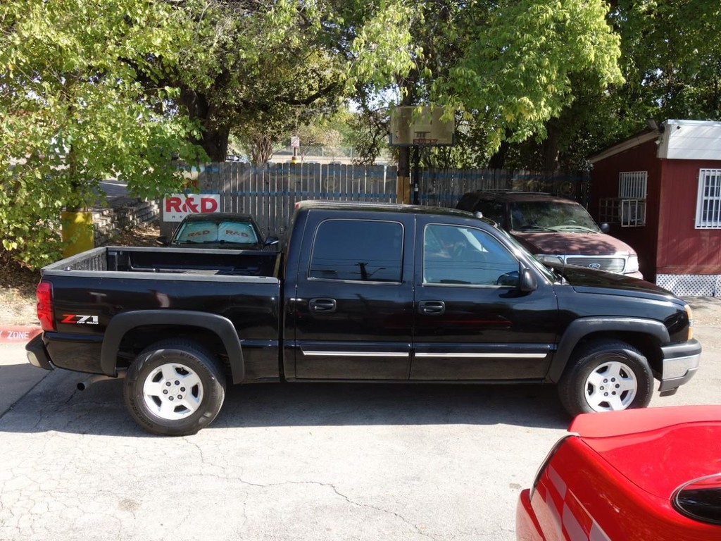 Chevrolet Silverado 1500 Vehicle Full-screen Gallery Image 08