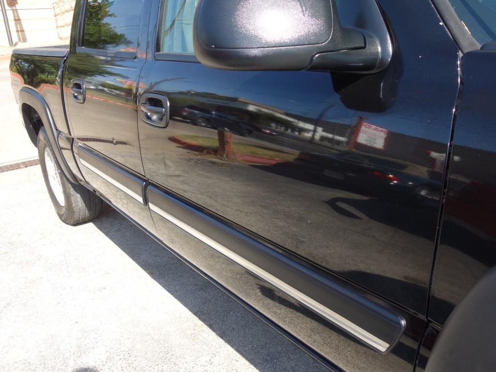 Chevrolet Silverado 1500 Vehicle Full-screen Gallery Image 11