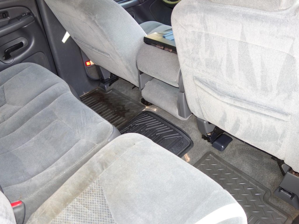 Chevrolet Silverado 1500 Vehicle Full-screen Gallery Image 22