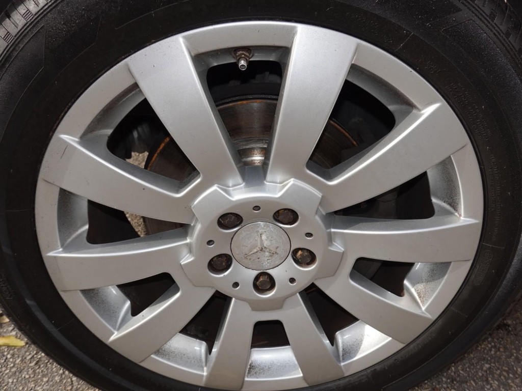 2010 Mercedes Benz GLK 350 photo 9
