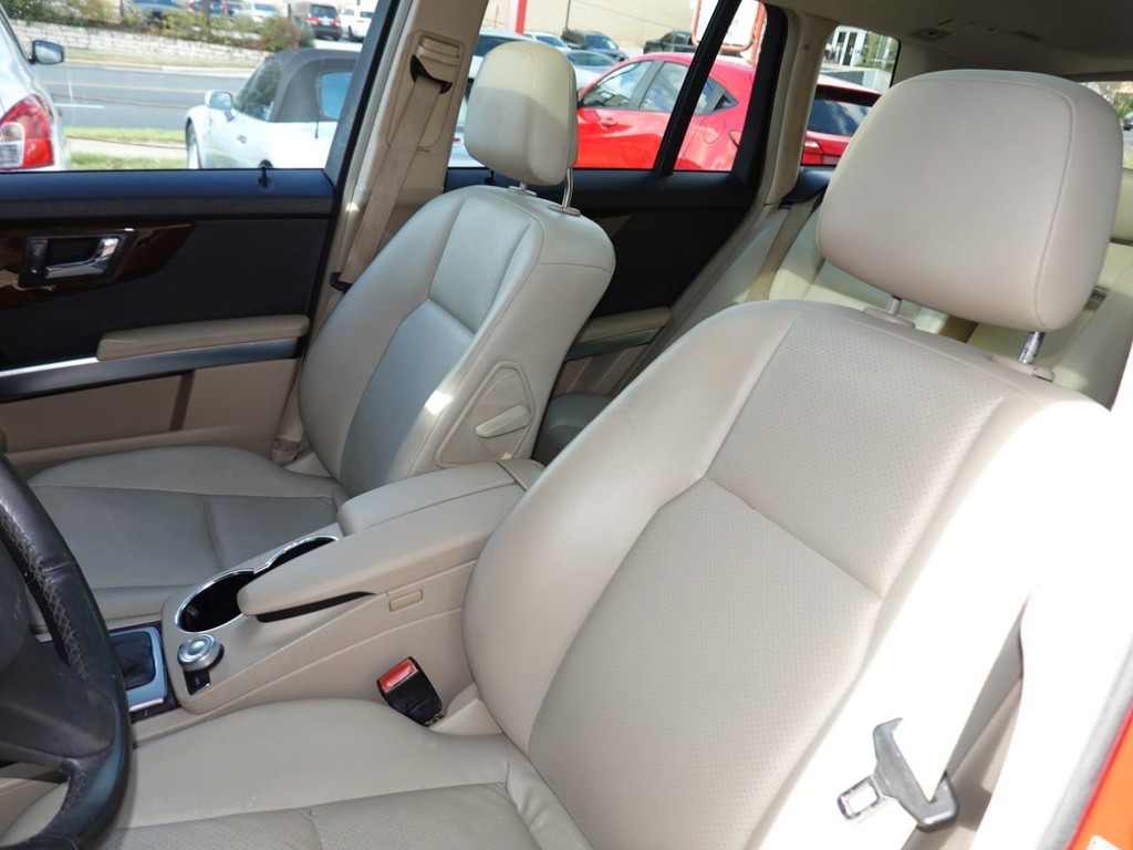 2010 Mercedes Benz GLK 350 photo 14