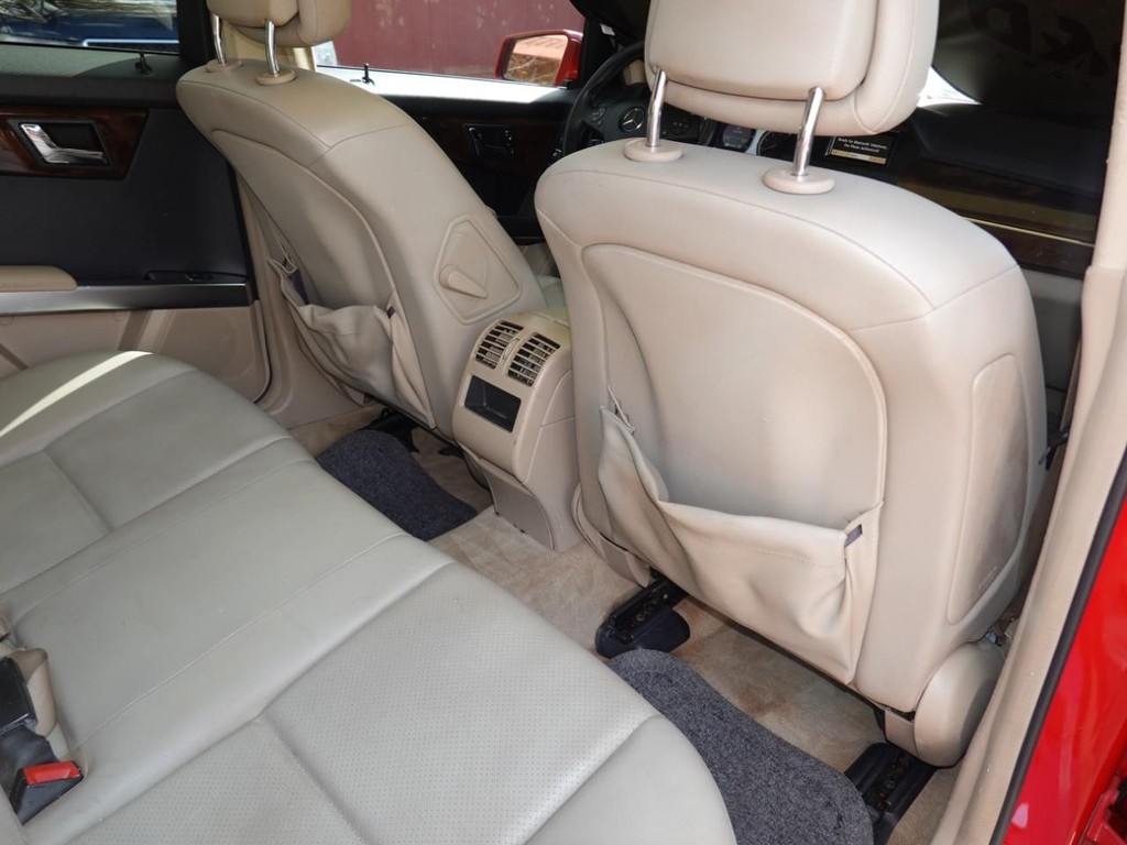2010 Mercedes Benz GLK 350 photo 23