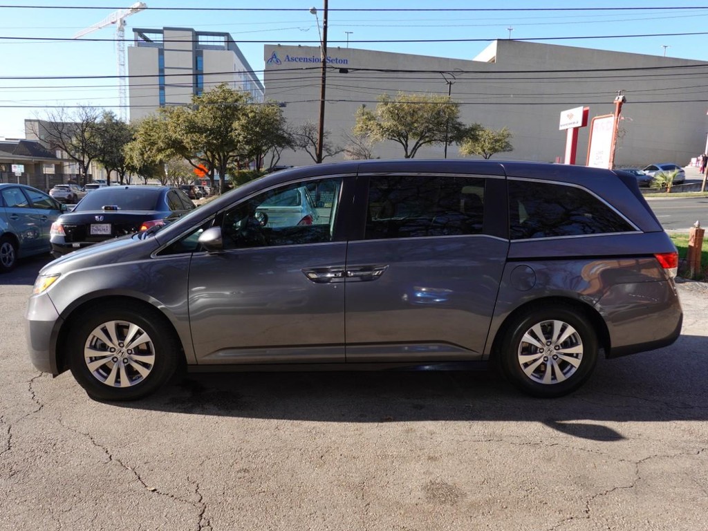 Honda Odyssey Vehicle Full-screen Gallery Image 04