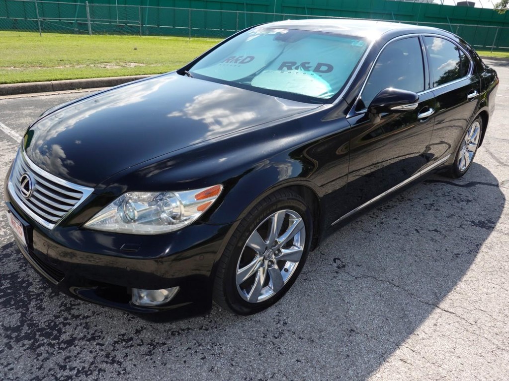 Lexus LS 460 Vehicle Full-screen Gallery Image 03