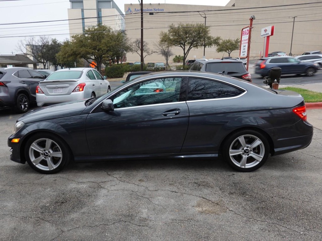 2013 Mercedes Benz C 250 photo 4