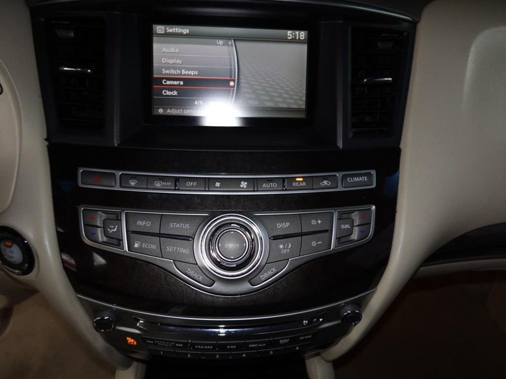 INFINITI JX35 Vehicle Full-screen Gallery Image 10