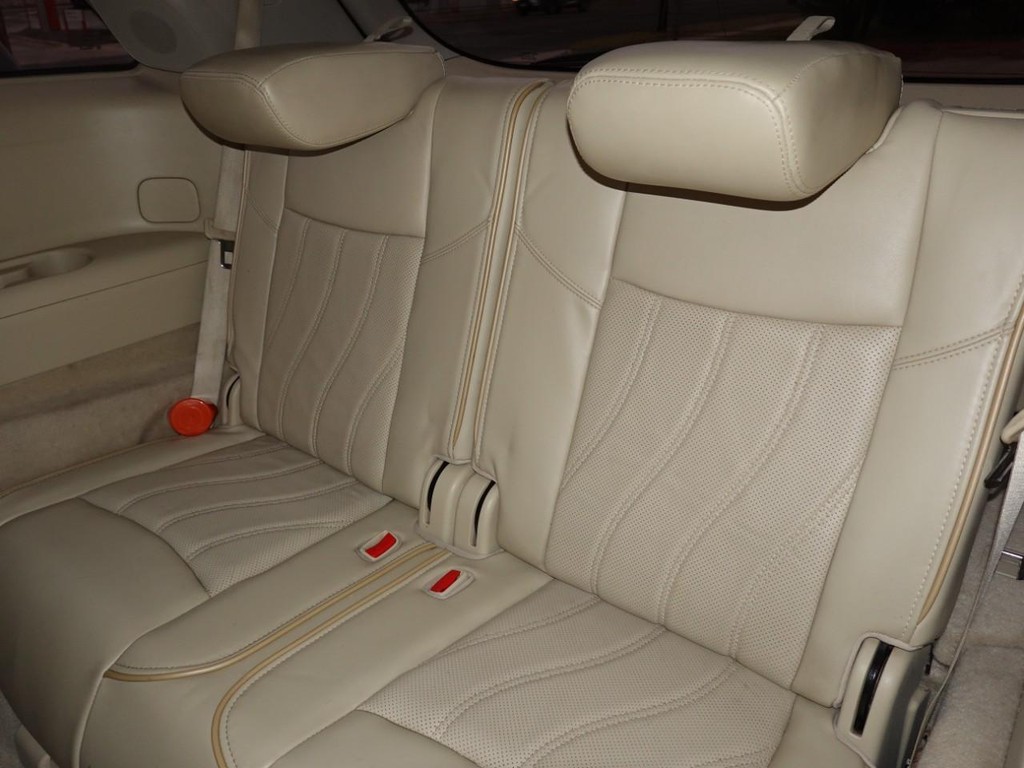 INFINITI JX35 Vehicle Full-screen Gallery Image 19