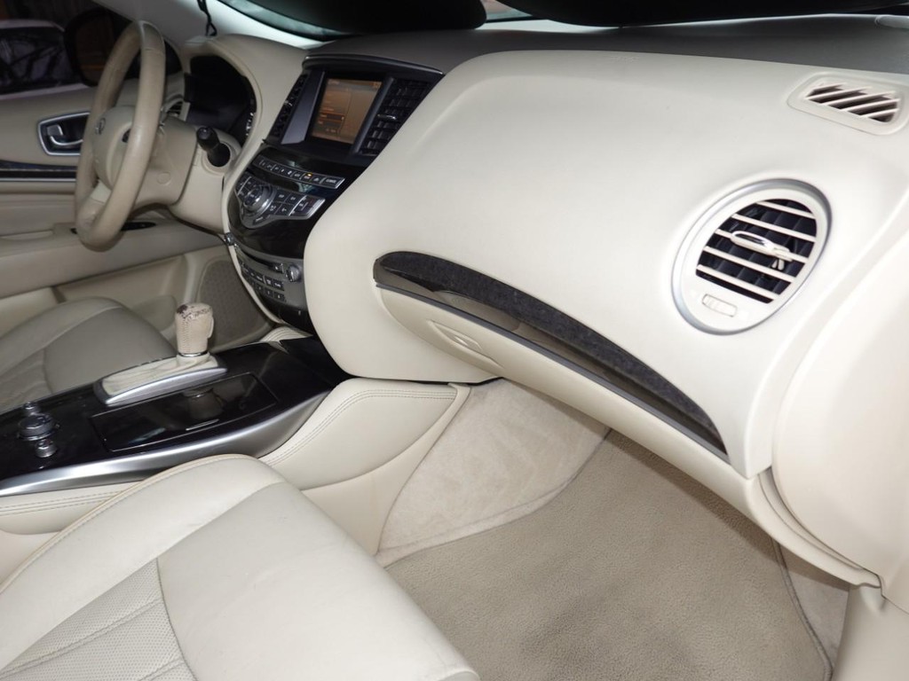 INFINITI JX35 Vehicle Full-screen Gallery Image 20