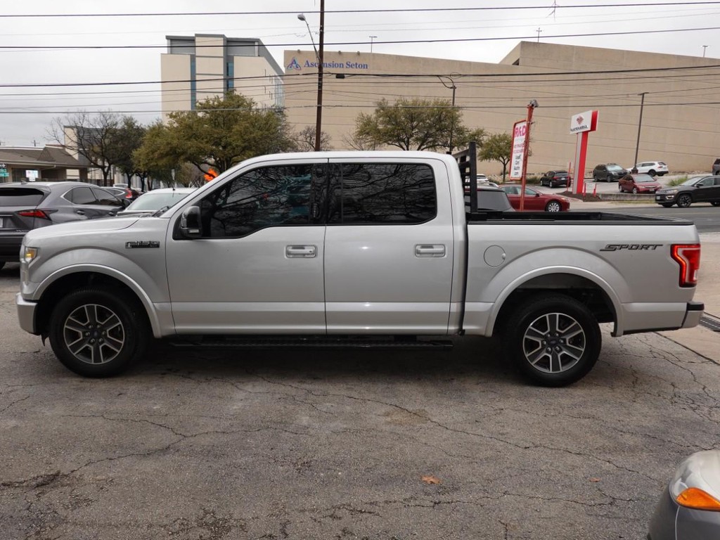 Ford F-150 Vehicle Full-screen Gallery Image 04
