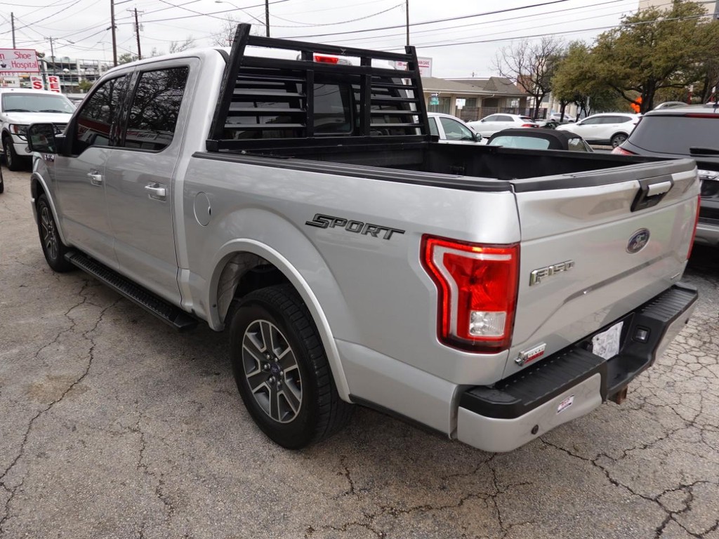 Ford F-150 Vehicle Full-screen Gallery Image 05