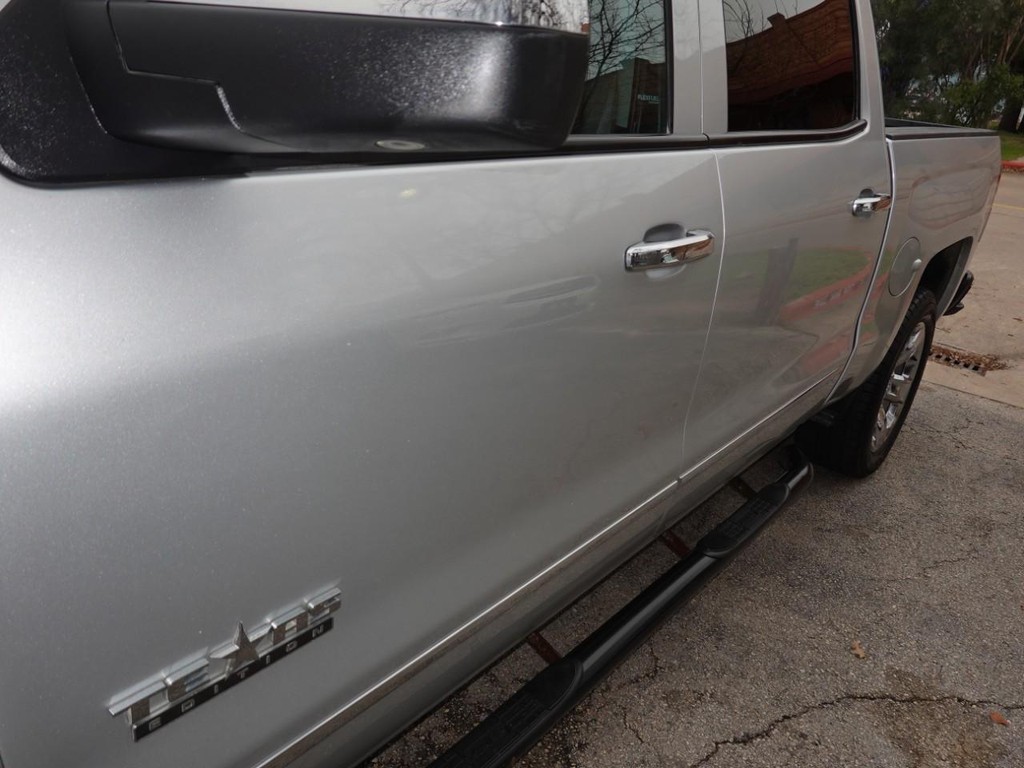 Chevrolet Silverado 1500 Vehicle Full-screen Gallery Image 09