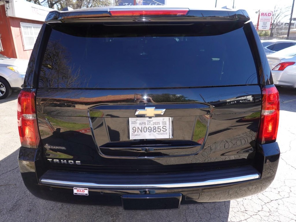 Chevrolet Tahoe Vehicle Full-screen Gallery Image 06